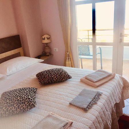 Casa Vacanze Nail Vlore Bagian luar foto